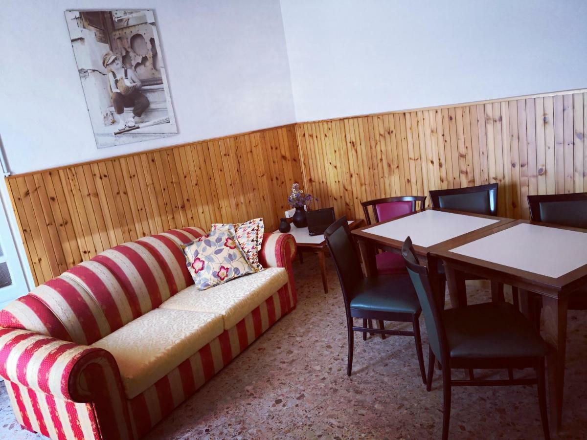Corte Dal Castello Localita Termale 콜라 외부 사진